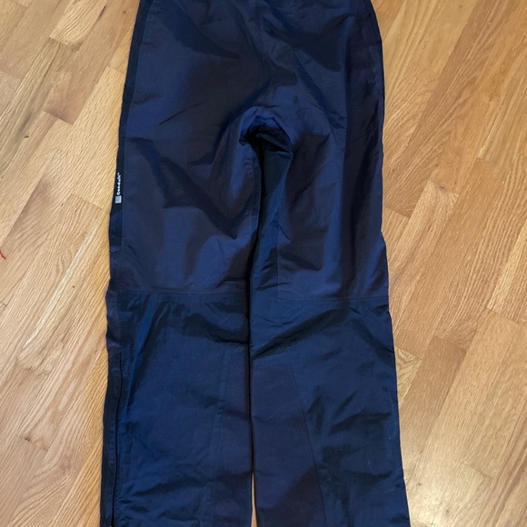 Women’s Mountain Hardware Conduit Ski/Snowboard Pants - Picture 5 of 6